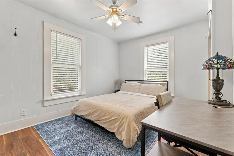 Quiet House Close to Hospitals