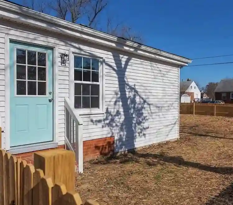 🌼Roommate in Forest Hills Home🌼