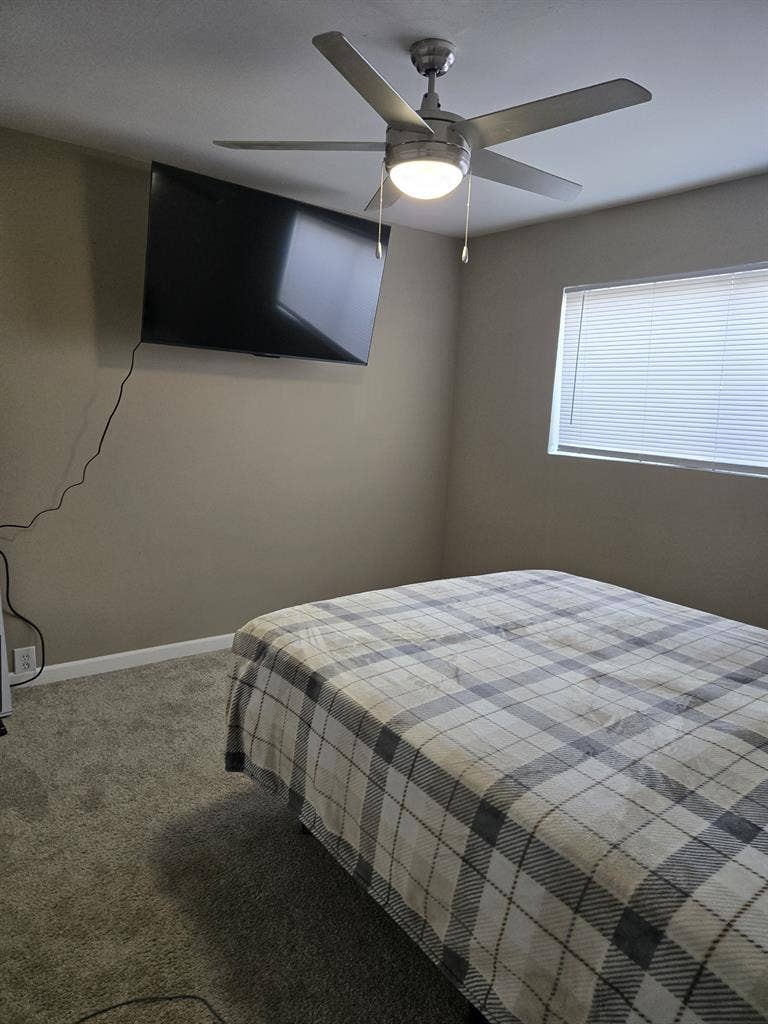 Galleria Room furnished