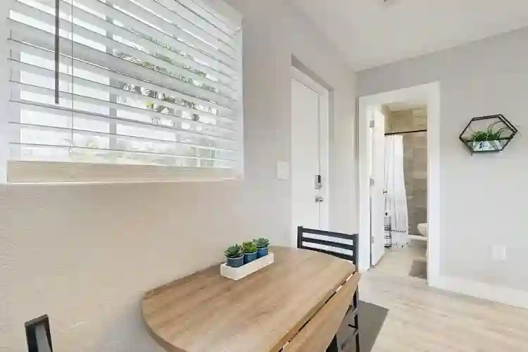 Charming Home! Equipped Kitchen