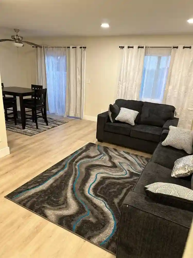 Clean & Cozy Room for Rent