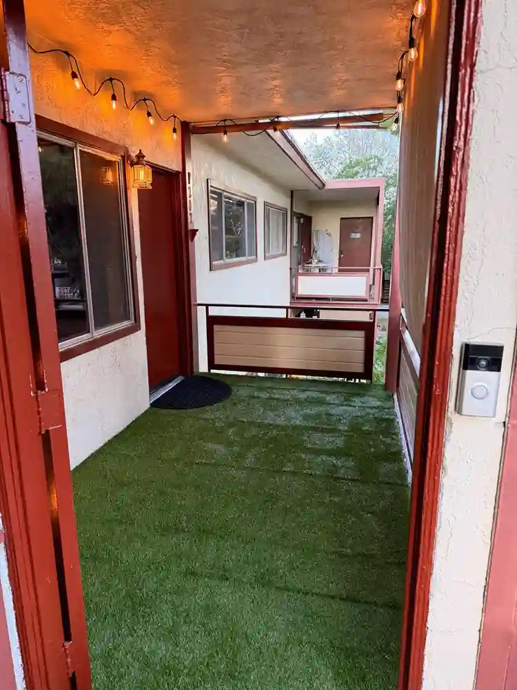 2-bed 1-bath - 7 min walk to Strip