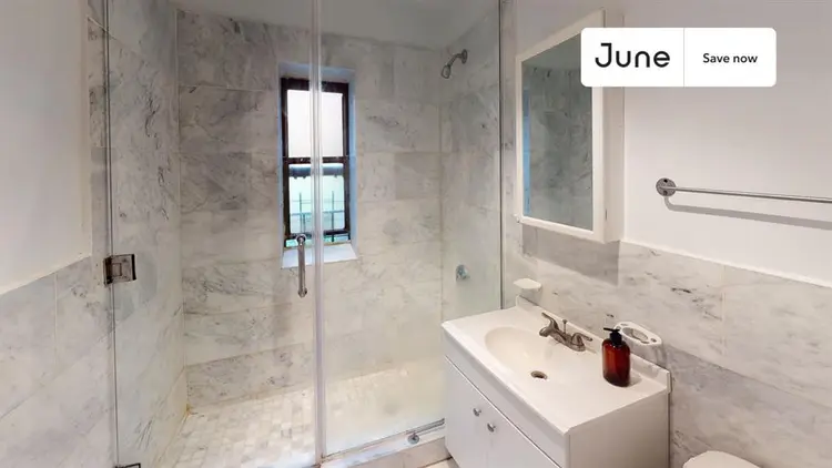 2 BR in New York City