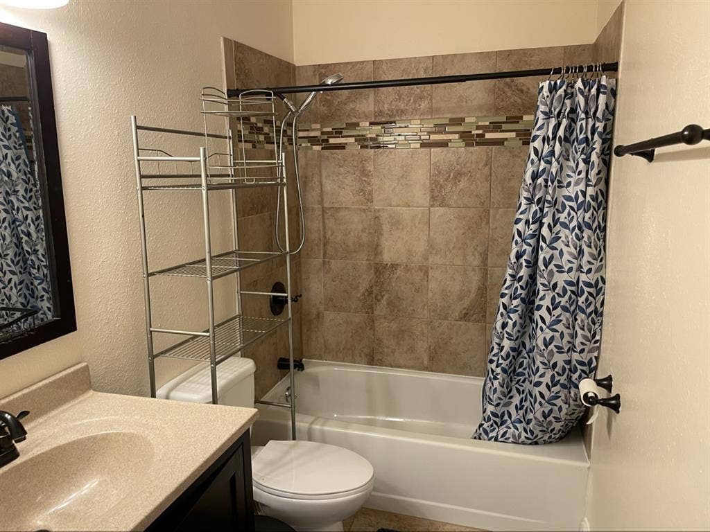 Upstairs Suite