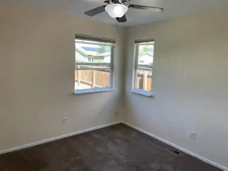 3 Room Upstairs Suite