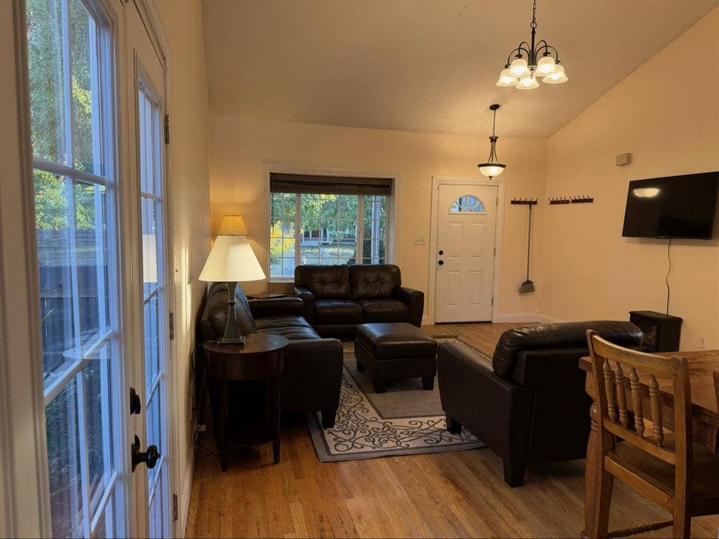 Upstairs Suite