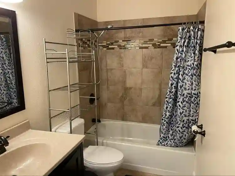 Upstairs Suite