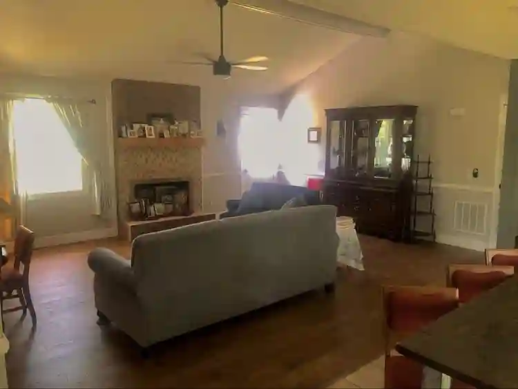 Shared home in St. Marys