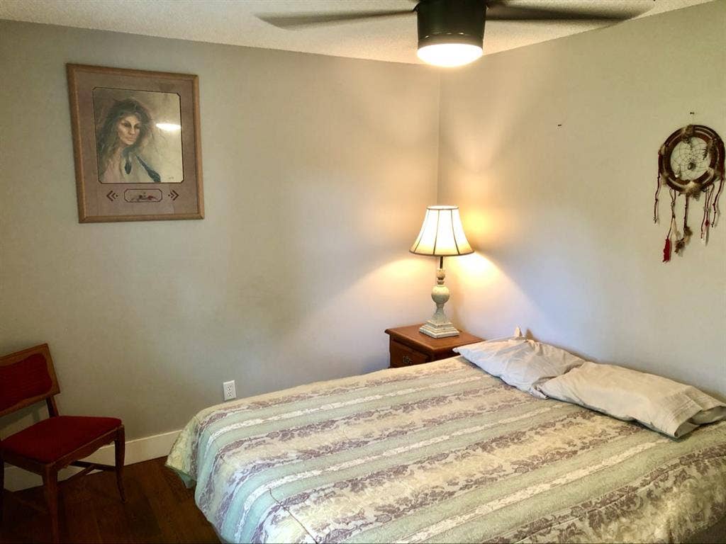 Shared home in St. Marys