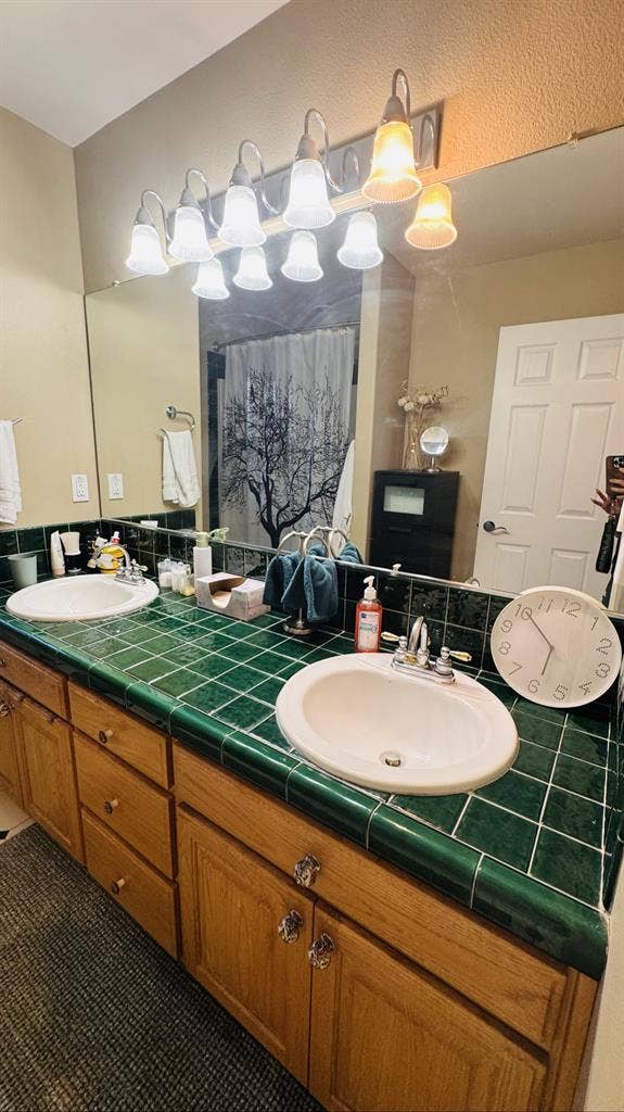 1 Bedroom for rent in Hillsboro OR