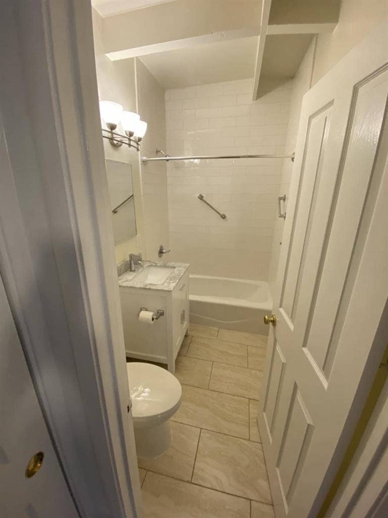Private room for rent