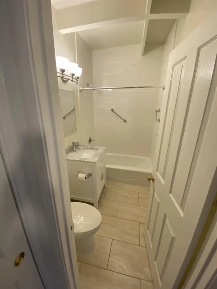 Private room for rent