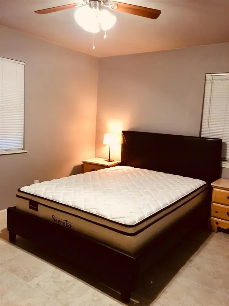 Single bedroom for rentt