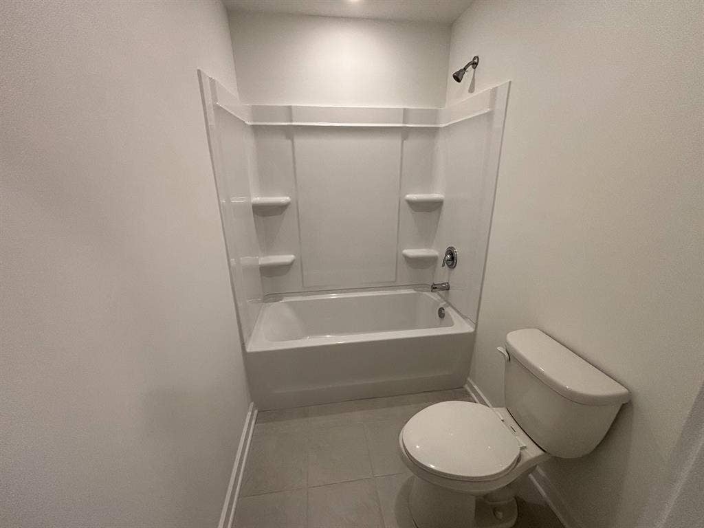 4 BR in Monroe