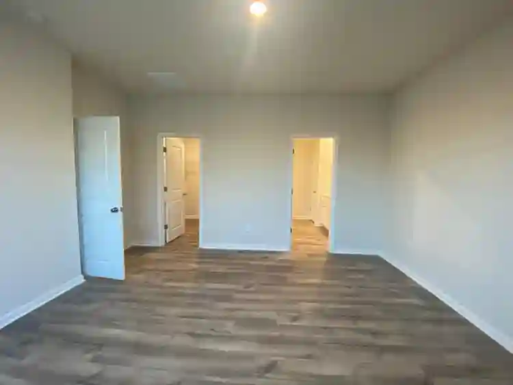 4 BR in Charlotte