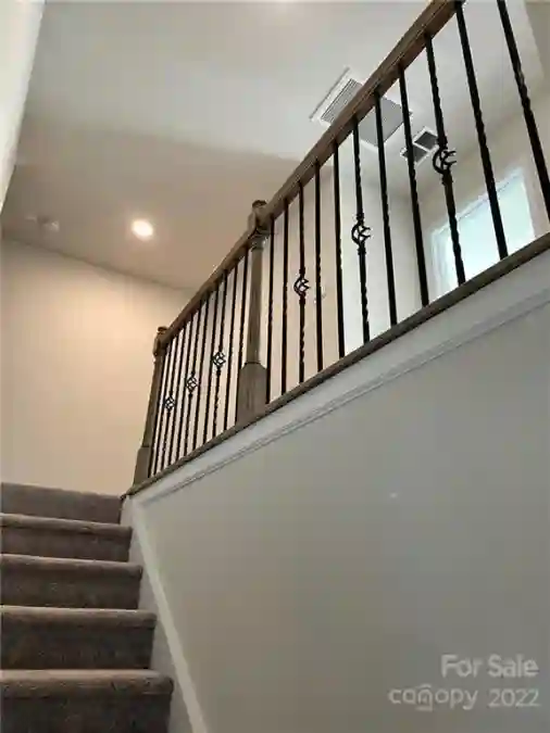 4 BR in Charlotte