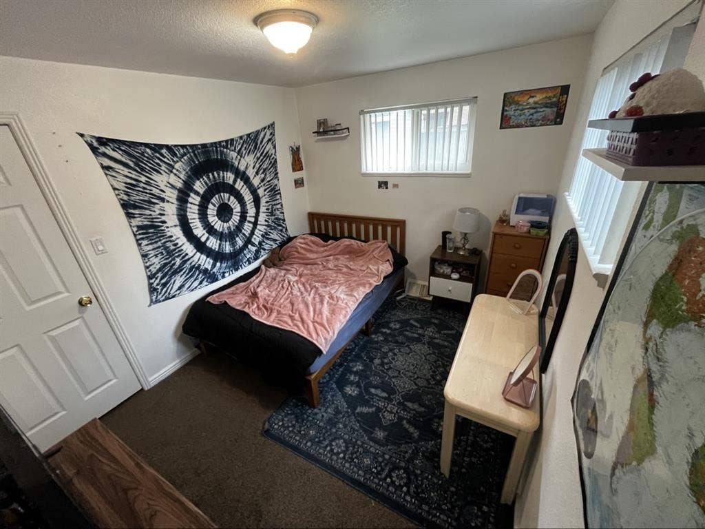 Bedroom in shared house Nov.1💜