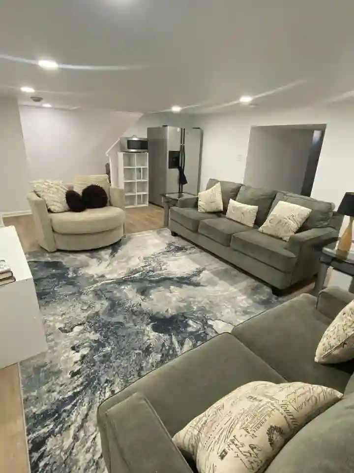 Basement Unit w/ private entrance