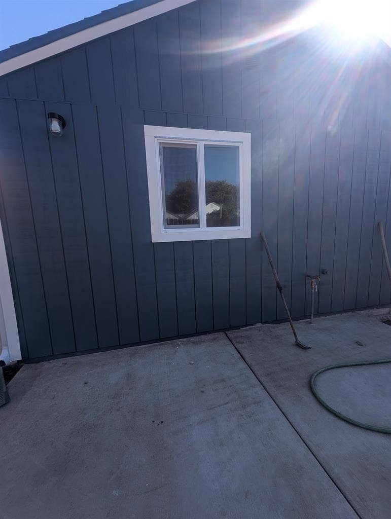 400 sq/ft detached studio