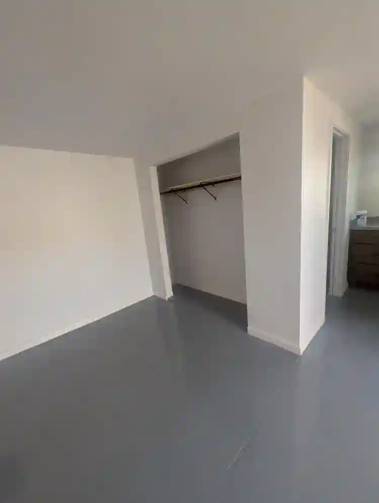 400 sq/ft detached studio