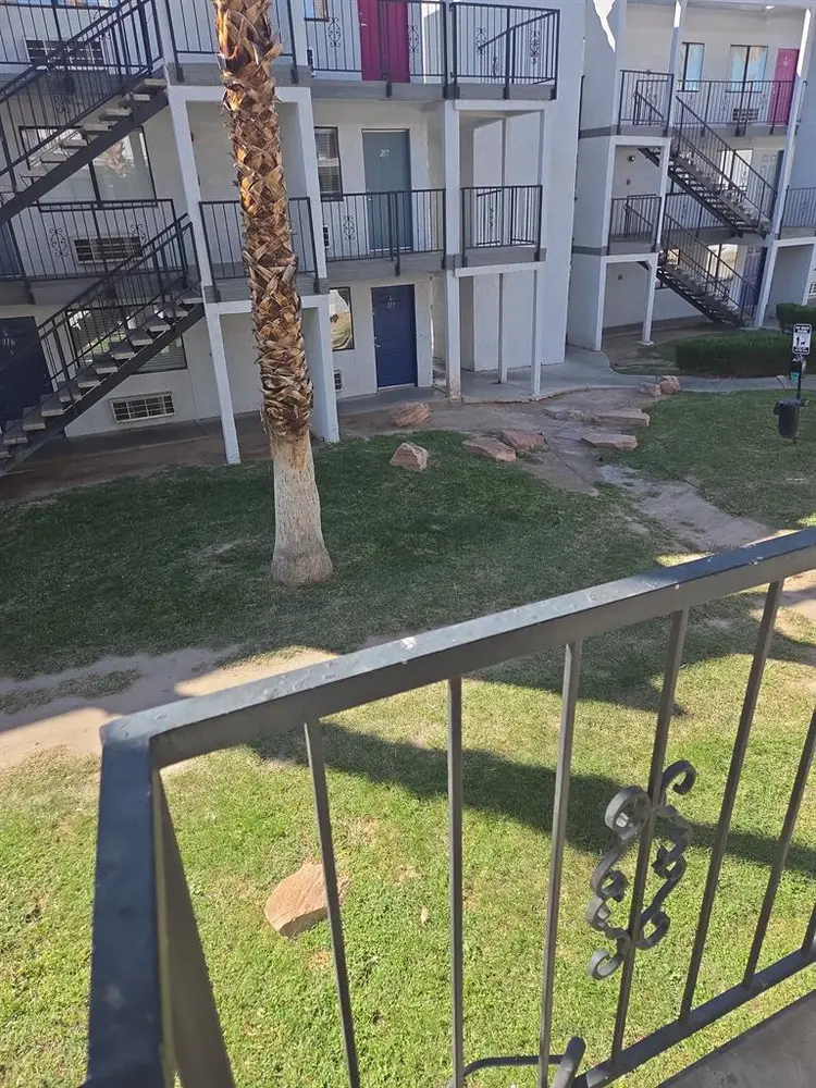 Looking for someone to move in asap