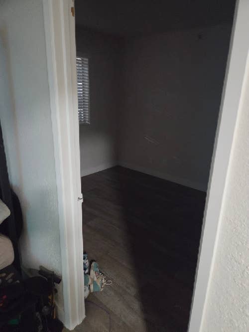 Looking for someone to move in asap