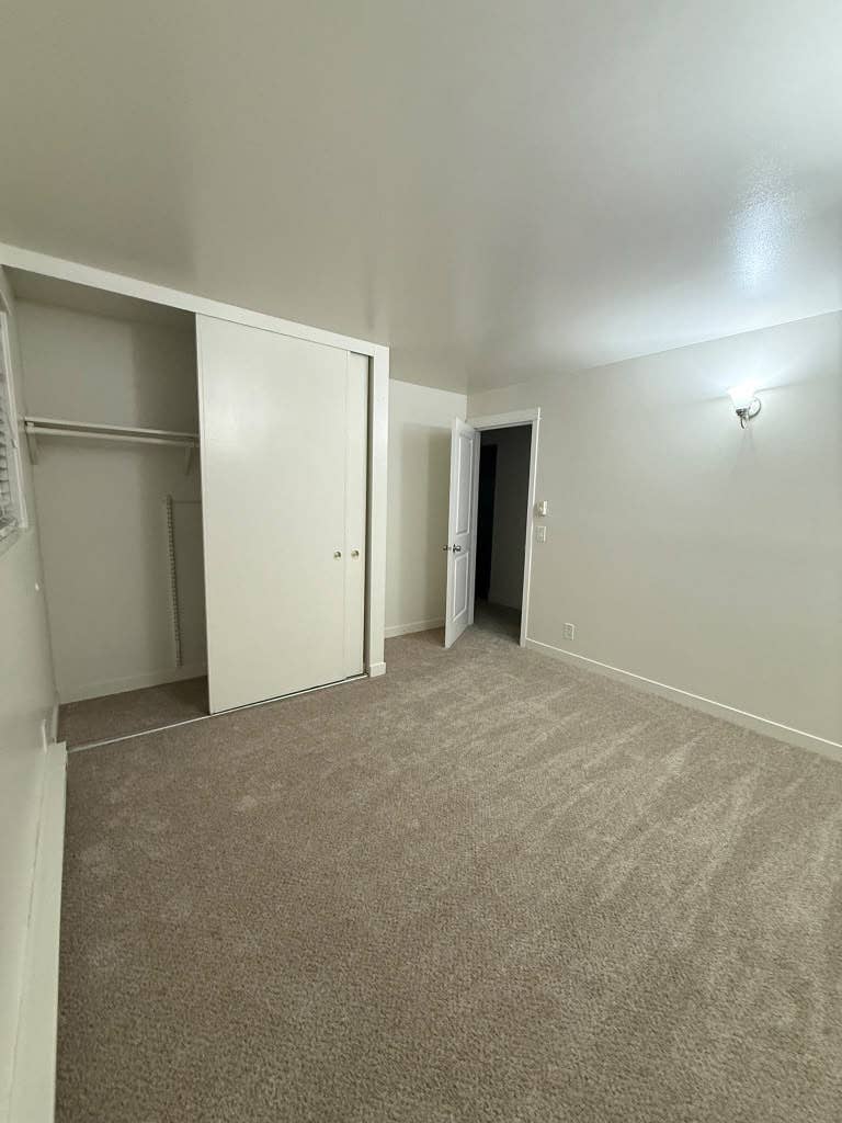 Female Roommate Wanted - Bellevue