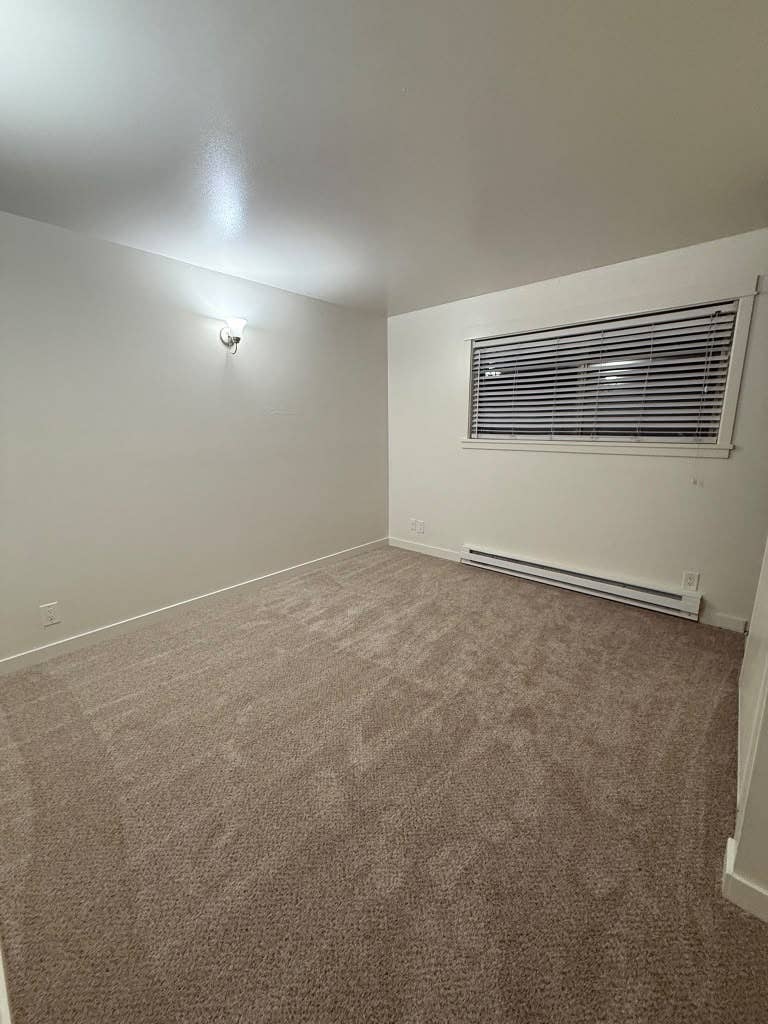 Female Roommate Wanted - Bellevue