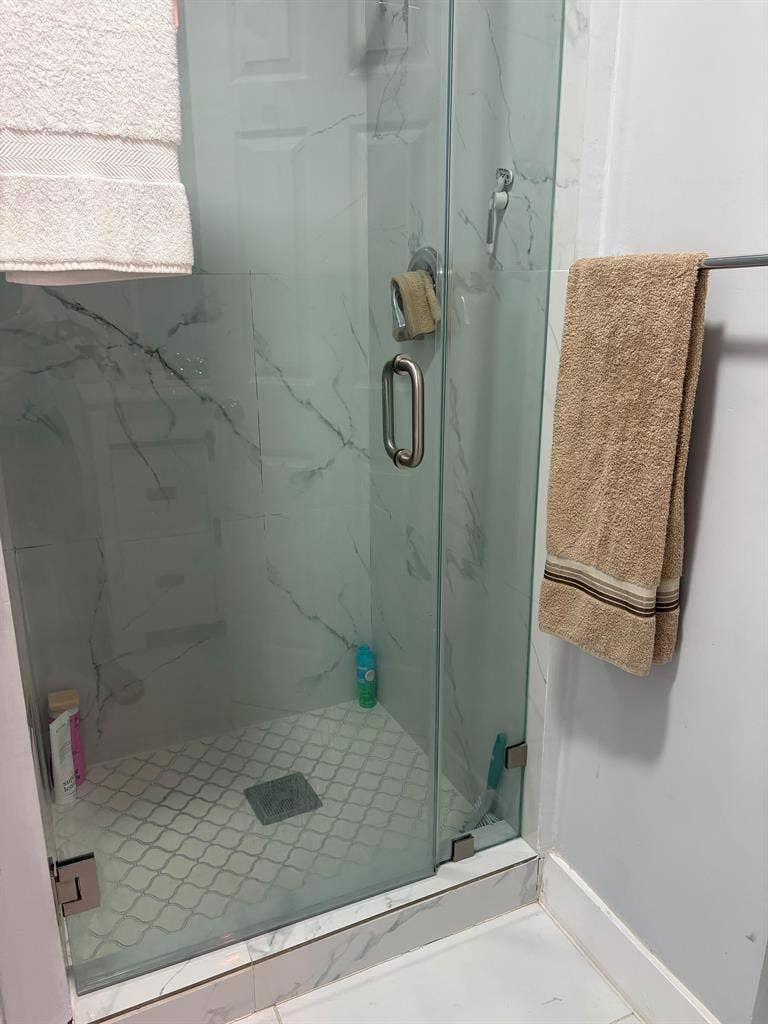 Furnished Efficiency Hallandale.