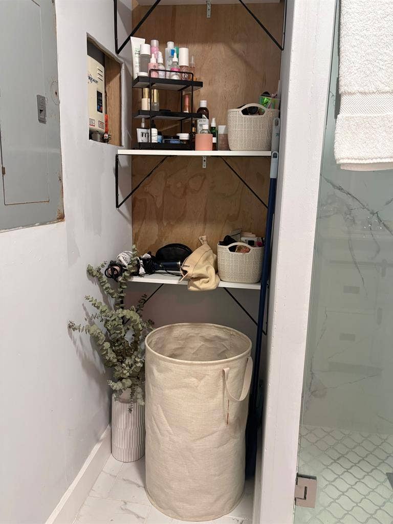Furnished Efficiency Hallandale.