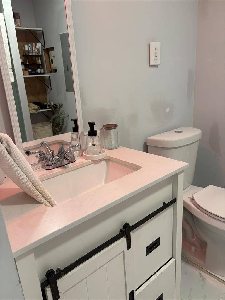 Furnished Efficiency Hallandale.