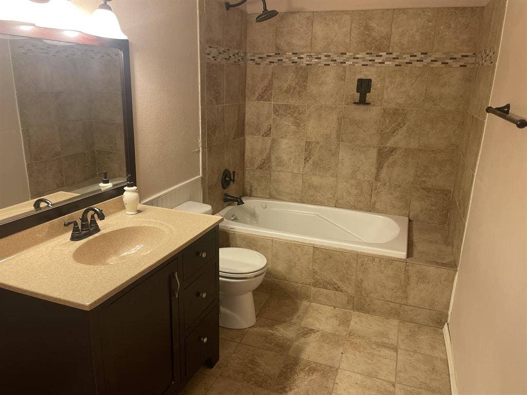 4 Room Basement Suite