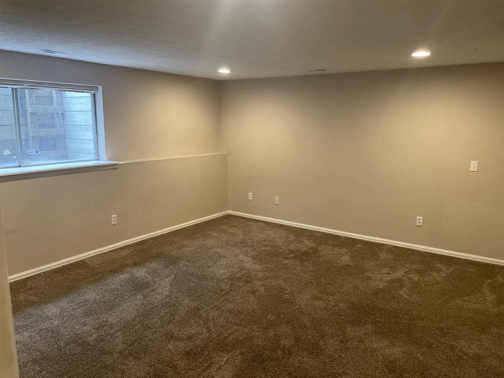 4 Room Basement Suite