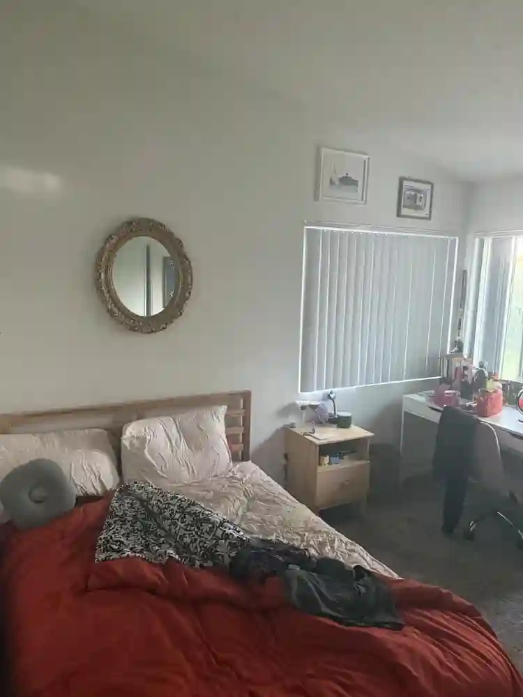 Room in Costa Mesa