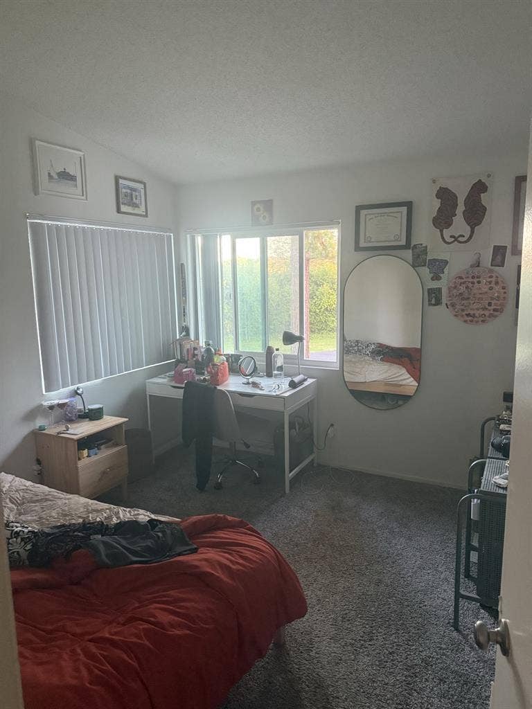 Room in Costa Mesa