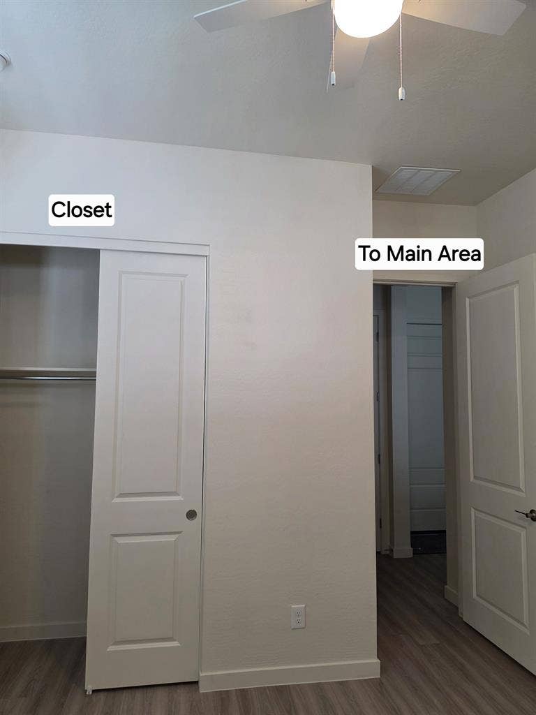 Room w/ private bathroom