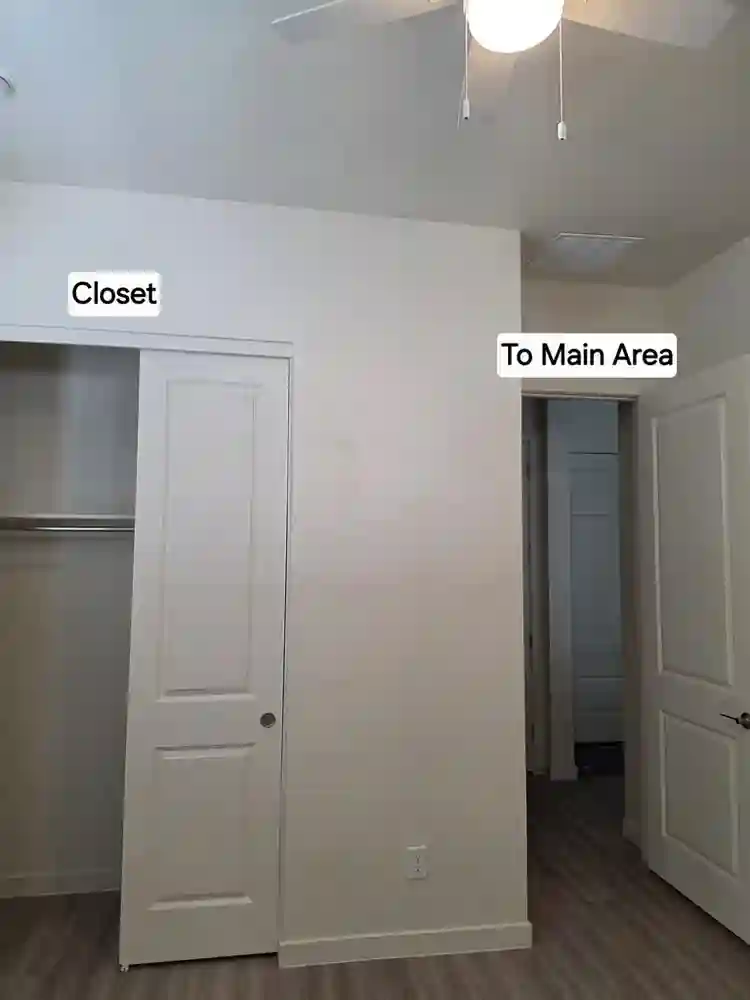 Room w/ private bathroom