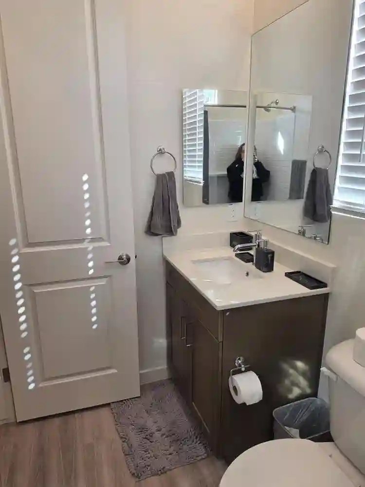 Room w/ private bathroom