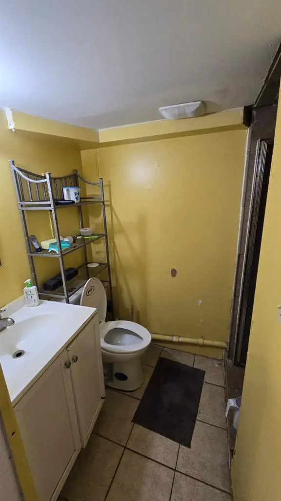 Private room for rent