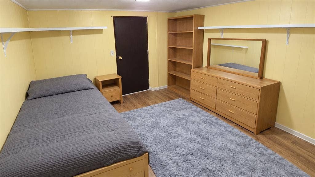 Private room for rent