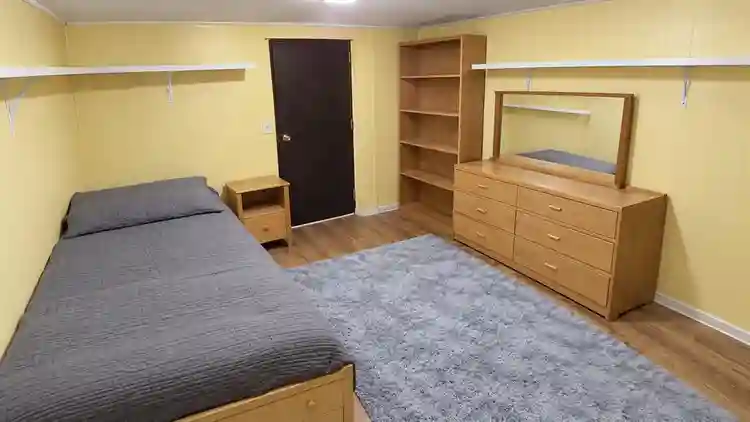 Private room for rent