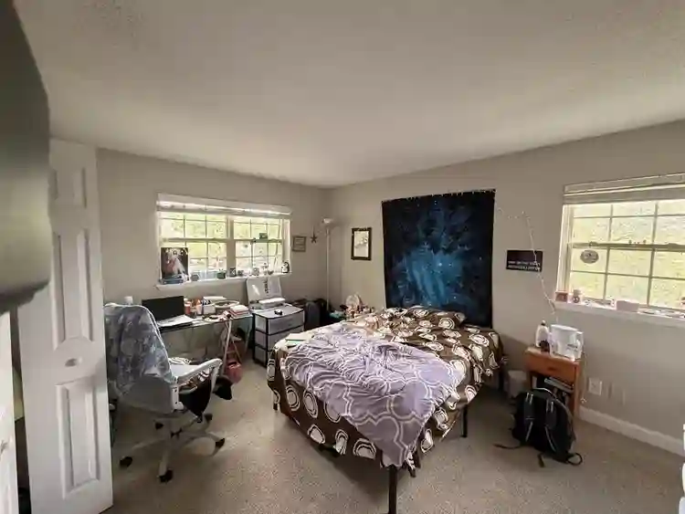 Subleasing apartment: Nov 2026