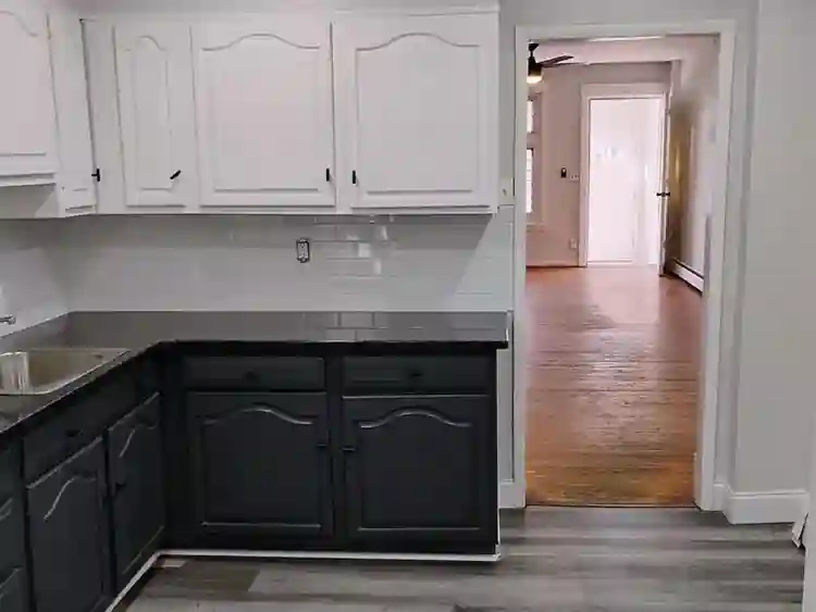 Private Room | Shared Bathroom