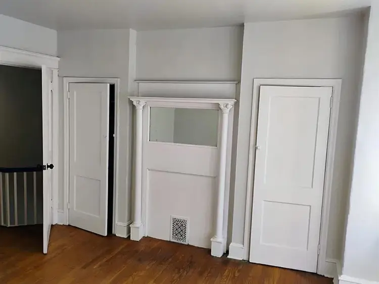 Private Room | Shared Bathroom