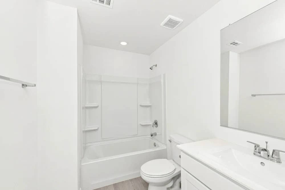 $600 Private Suite for Rent Ready