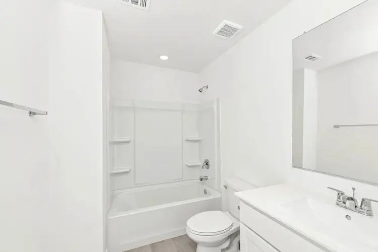 $600 Private Suite for Rent Ready