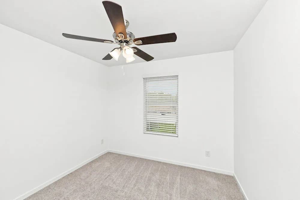 $600 Private Suite for Rent Ready