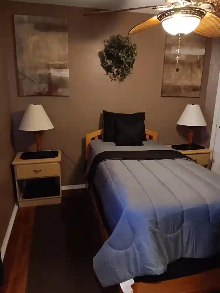 Beautiful Furnished Rooms