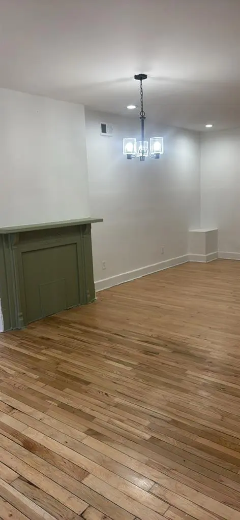 Apartment for rent $1900 month