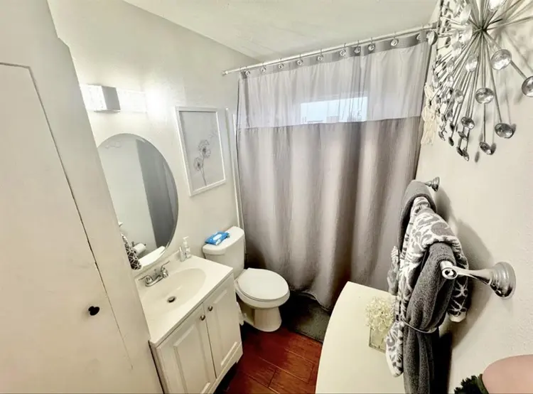 Roommate for fully furnished home